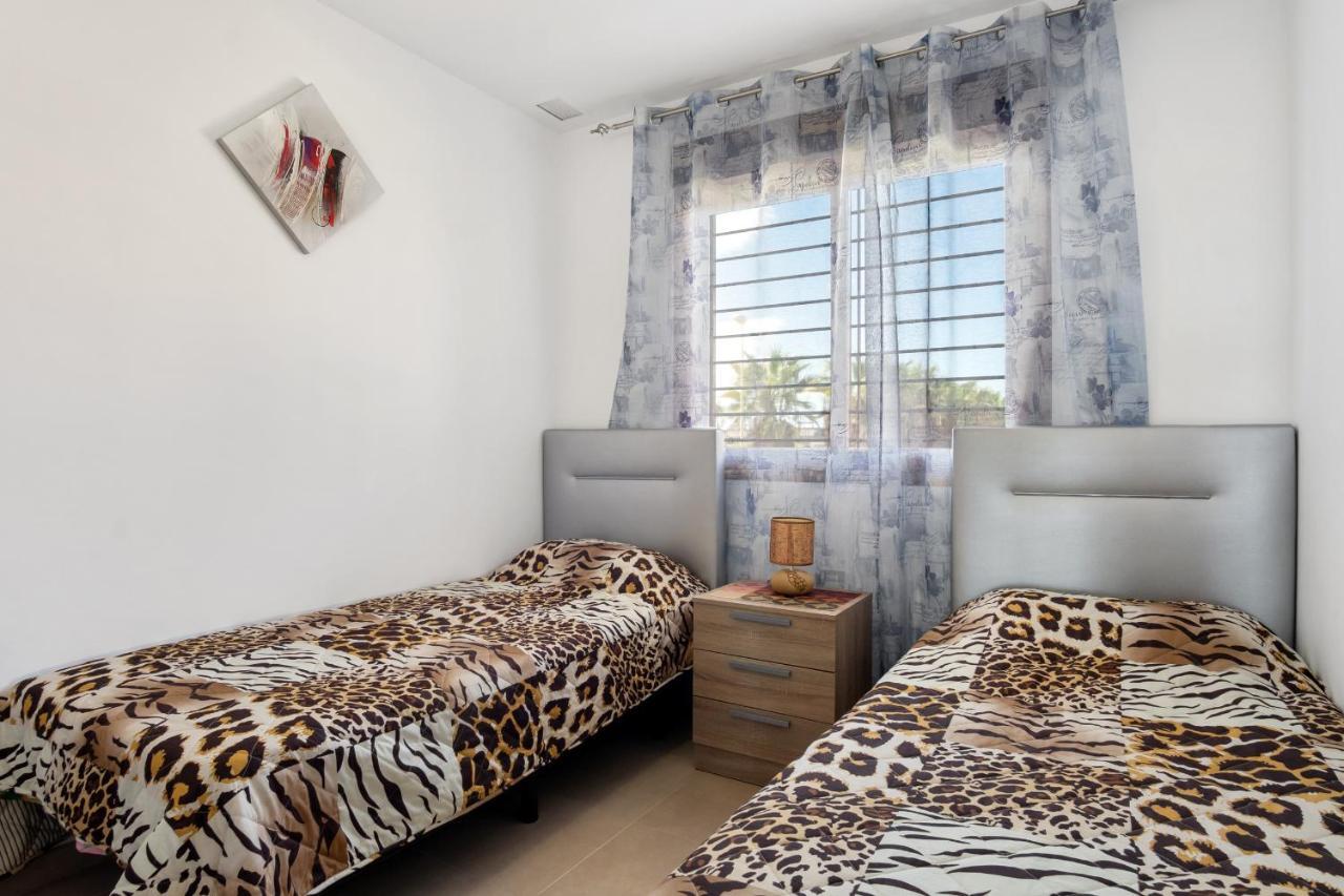 Cb Living - Modern Apartment, Terrazas De Campoamor Dehesa de Campoamor  Exterior photo