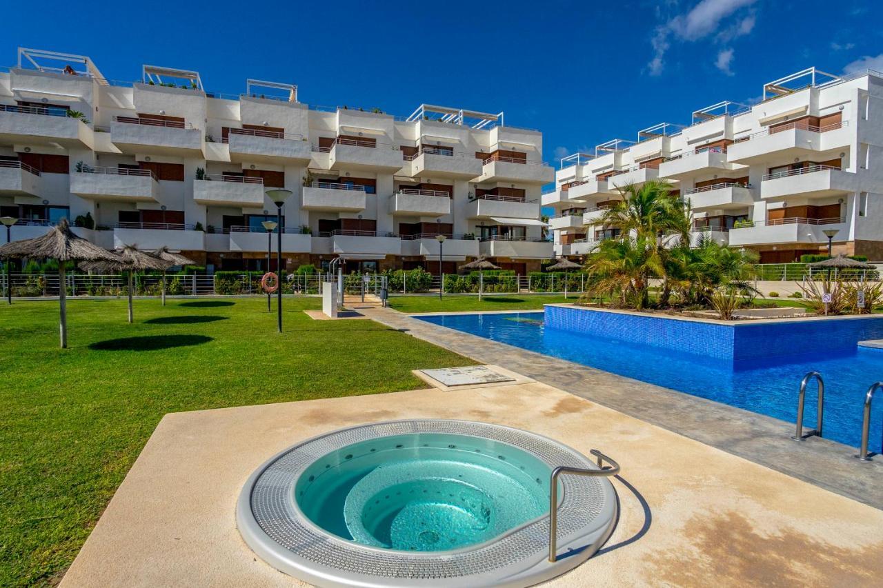 Cb Living - Modern Apartment, Terrazas De Campoamor Dehesa de Campoamor  Exterior photo