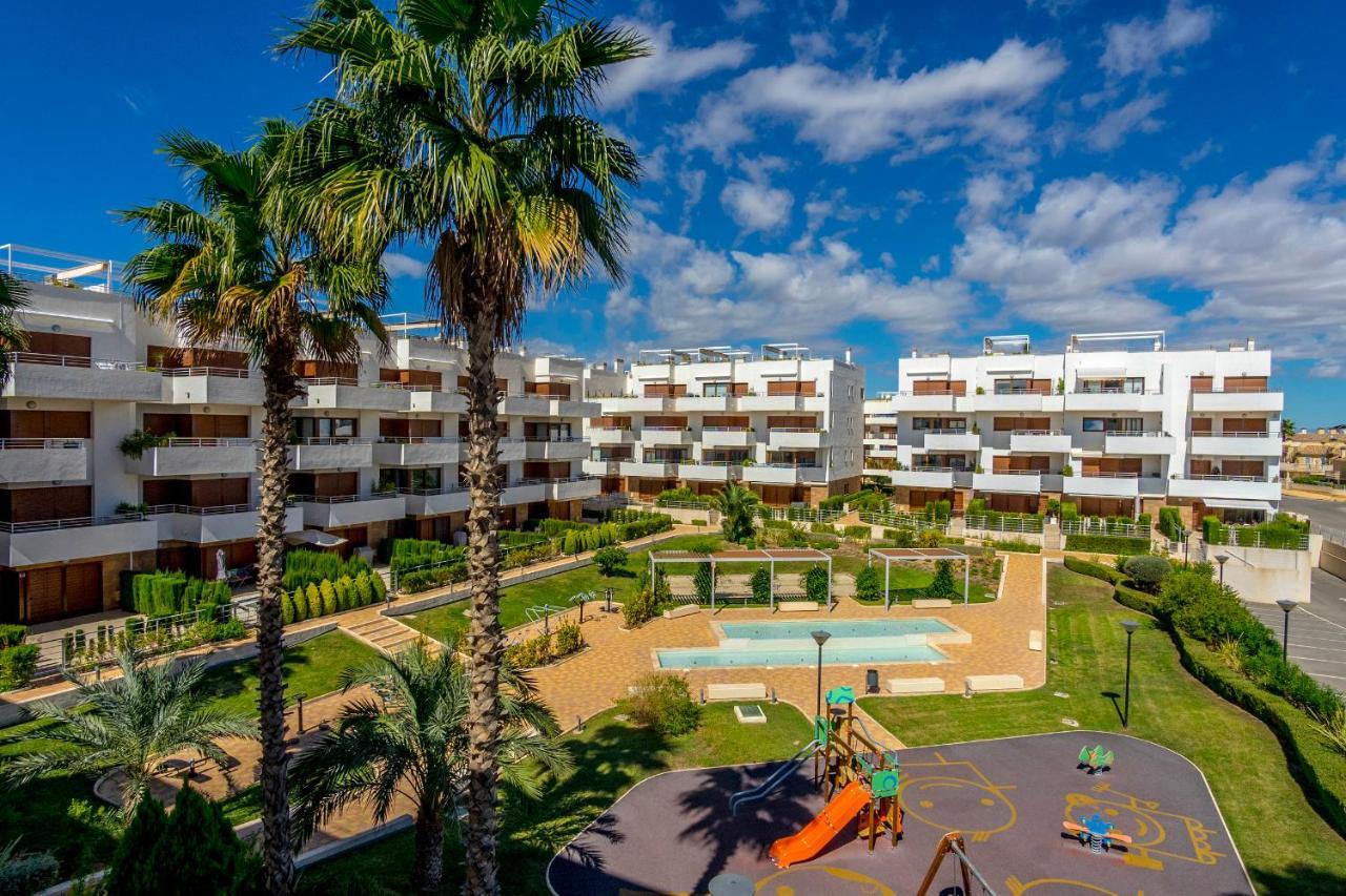 Cb Living - Modern Apartment, Terrazas De Campoamor Dehesa de Campoamor  Exterior photo